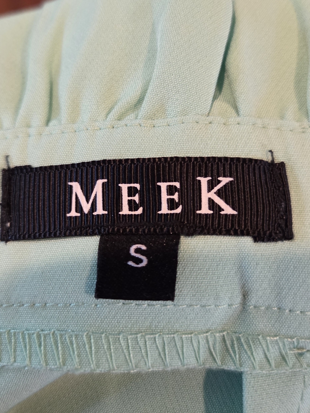 High-Waist Paperbag Shorts in Mint Green - Picture 3 of 3